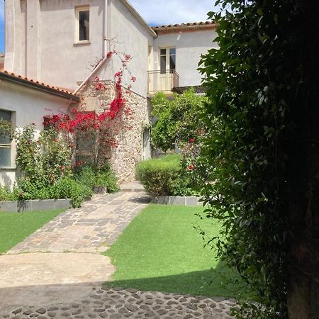 Bed and Breakfast Tra Storia E Realta Sardara Exteriér fotografie